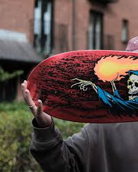 🕯️ SANTA CRUZ OLD SCHOOL REISSUE – LE LEGGENDE NON MUOIONO MAI