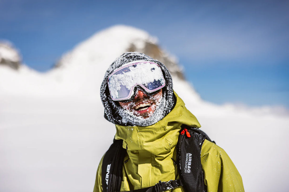 Come Scegliere la Maschera da Snowboard Perfetta: La Guida di ALTERNATIVE SHOP 🏂