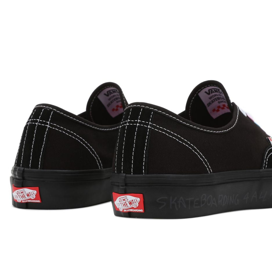 Vans authentic nere on sale scontate