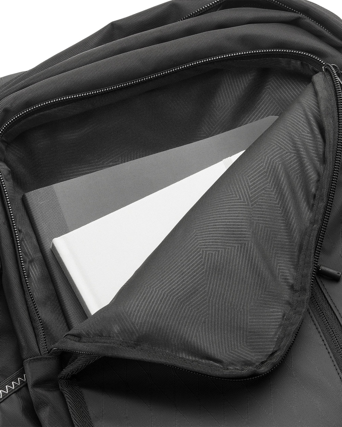 VOLCOM - SHORT RANGE BACKPACK - BLACK